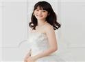 “日本最美丽面孔”佐佐木希婚纱写真  清新笑容优雅迷人